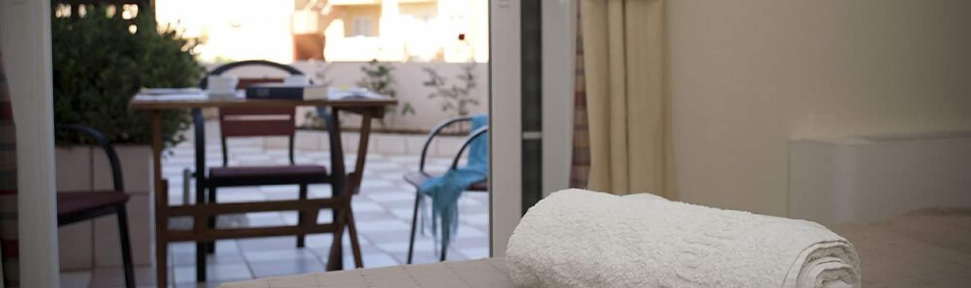 Hotel Caretta Beach Gerani  Eksteriør billede