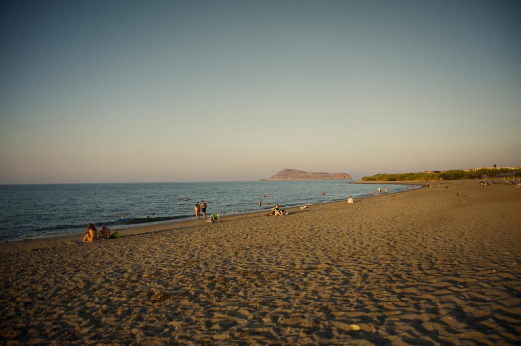Hotel Caretta Beach Gerani  Eksteriør billede